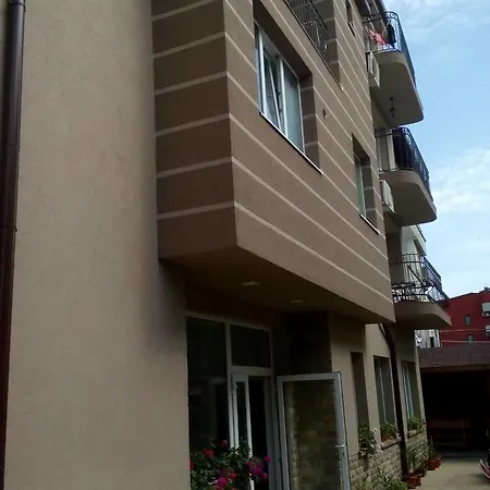 Fits Приморско