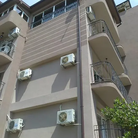 Къща за гости Fits