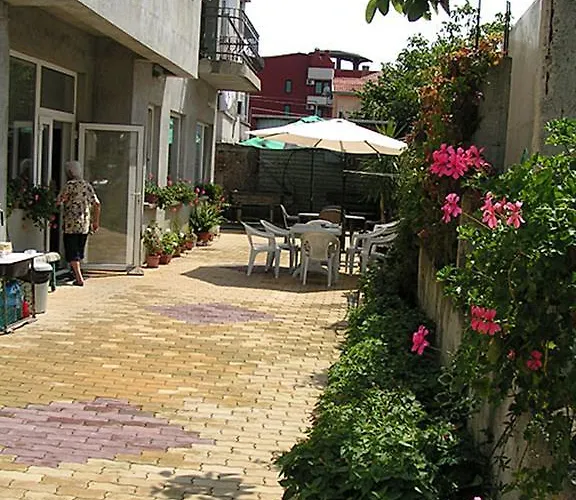 Fits بريمورسكو