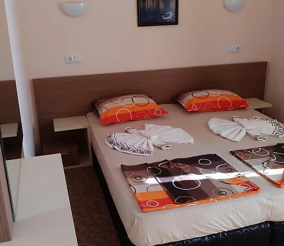 Fits بيت ضيافة 2*